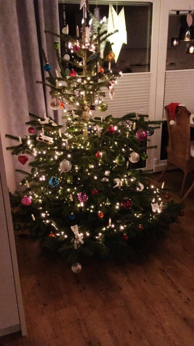 7DFA8963-F563-4487-8C3D-979202CCFC25